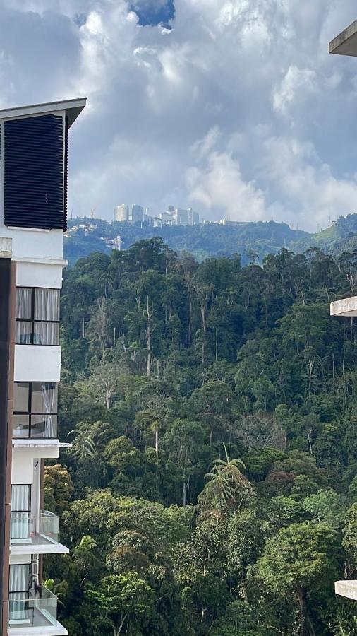 Kaw Supreme Theme Wifi Luxury 7 Pax Genting Pool & Mountain View Cuti Genting Homestay Midhills Genting Highlands Exterior photo